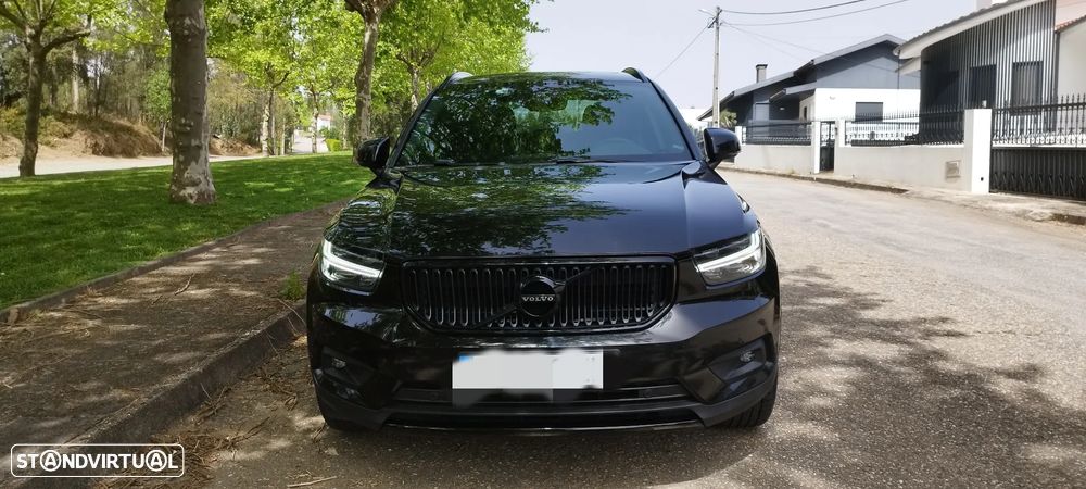 Volvo XC 40 2.0 D3 Momentum Plus - 4