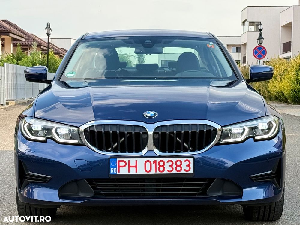 BMW Seria 3 330e Aut. Luxury Line - 2