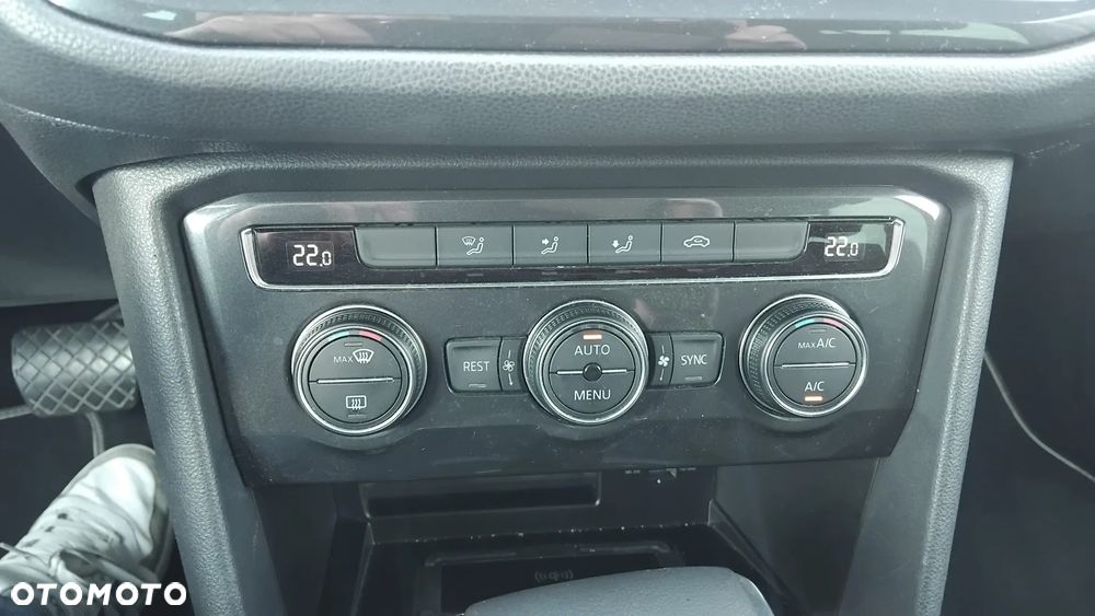 Volkswagen Tiguan - 25