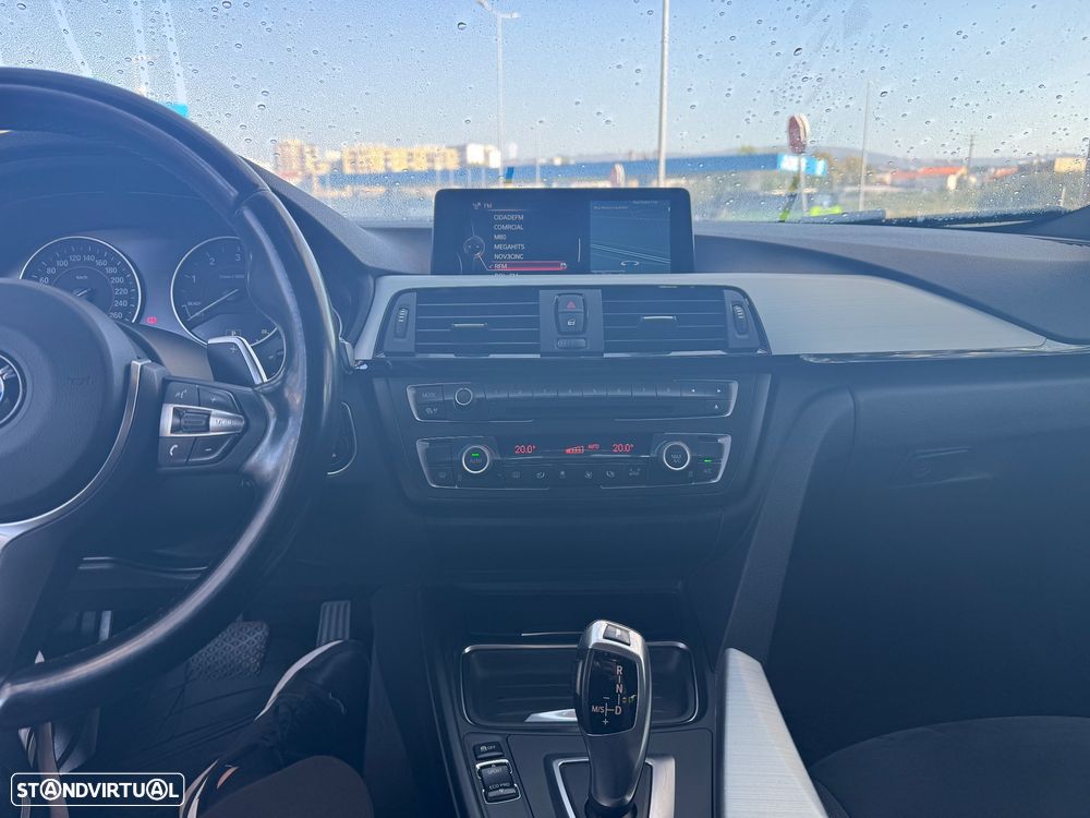 BMW 320 d Auto Pack M - 22