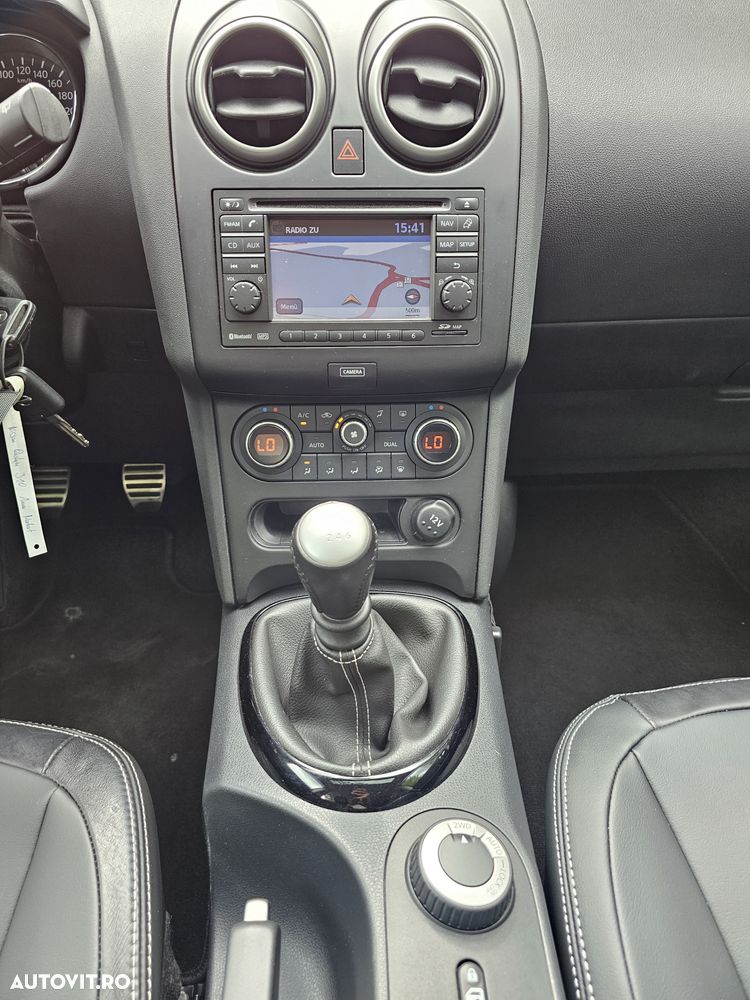 Nissan Qashqai 1.6 DCI ALL-MODE 4x4i N-Connecta - 17