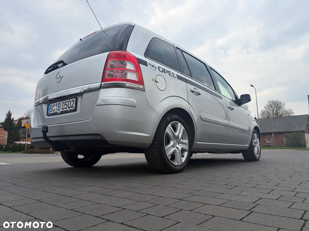 Opel Zafira 1.8 Enjoy - 19
