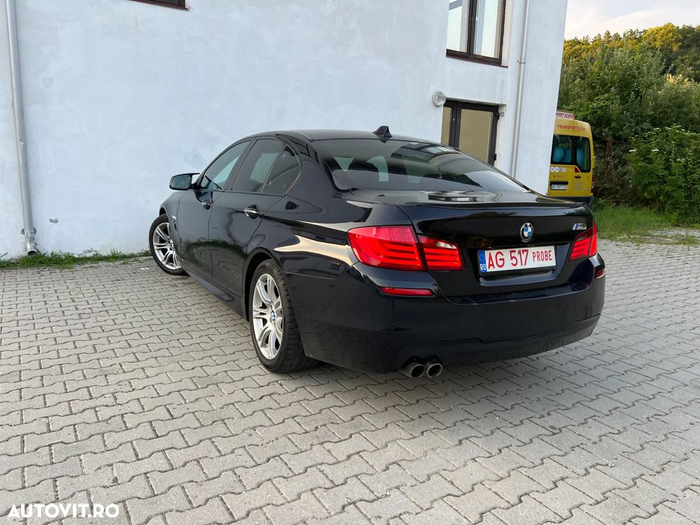 BMW Seria 5 520d Sport-Aut. - 9