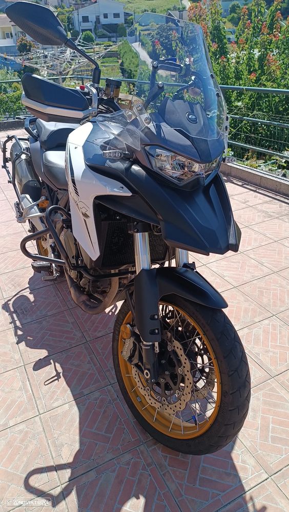 QJ Motor SRT 700X - 5