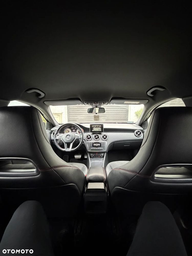 Mercedes-Benz Klasa A 180 7G-DCT - 16