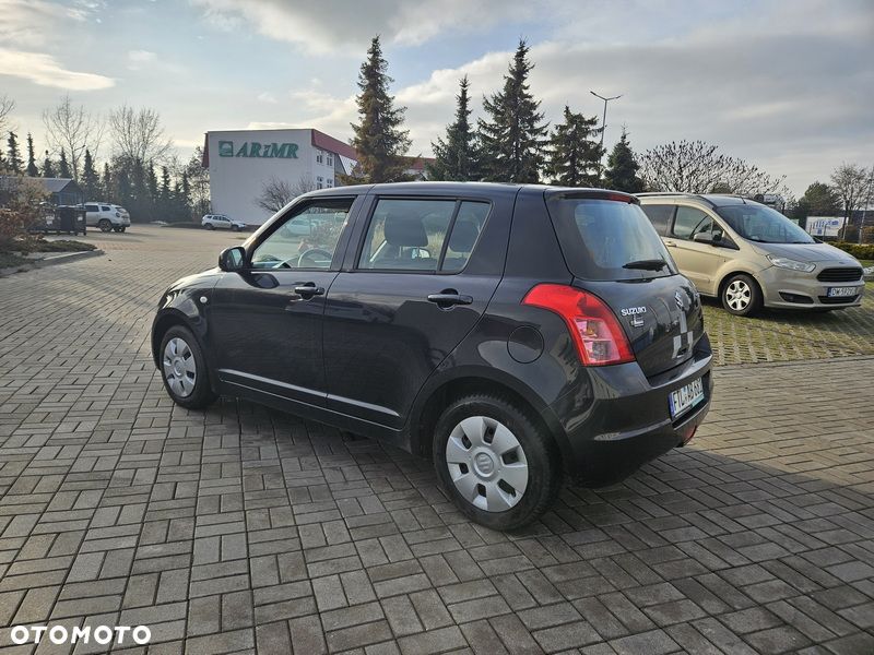 Suzuki Swift 1.3 GS / Premium - 4