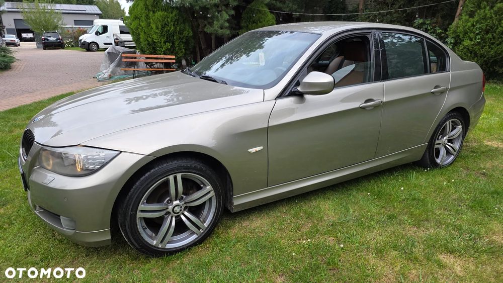 BMW Seria 3 318d - 8
