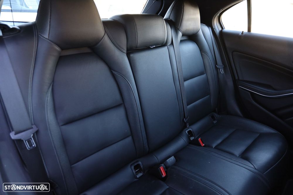 Mercedes-Benz A 200 CDi BE Urban - 17