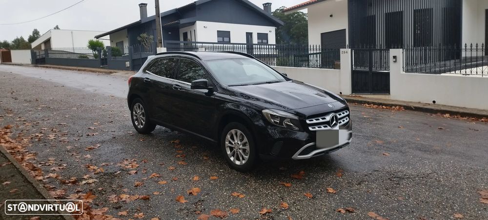 Mercedes-Benz GLA 180 d 7G-DCT Activity Edition - 25
