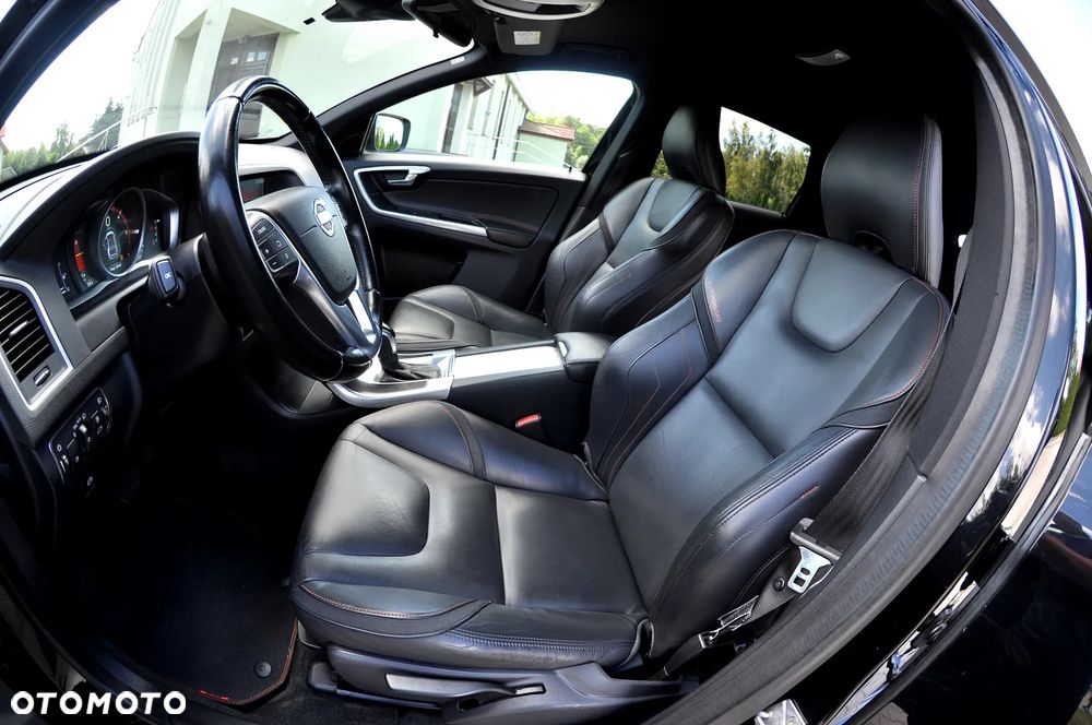 Volvo XC 60 D3 Geartronic Ocean Race - 18