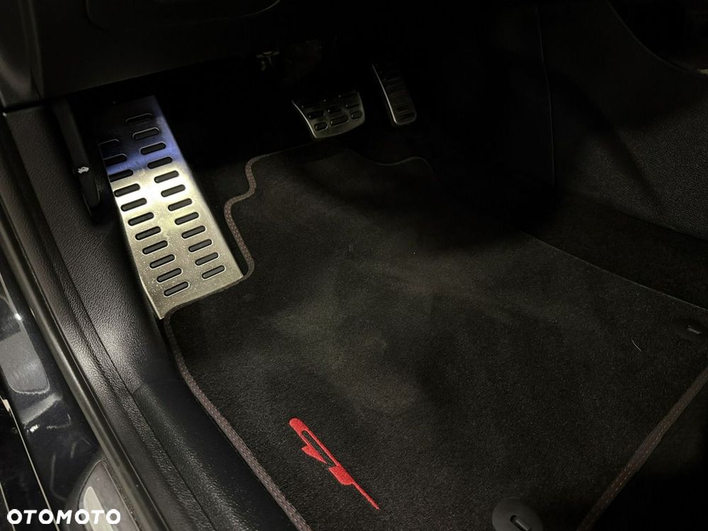 Kia ProCeed 1.6 T-GDI GT DCT - 21