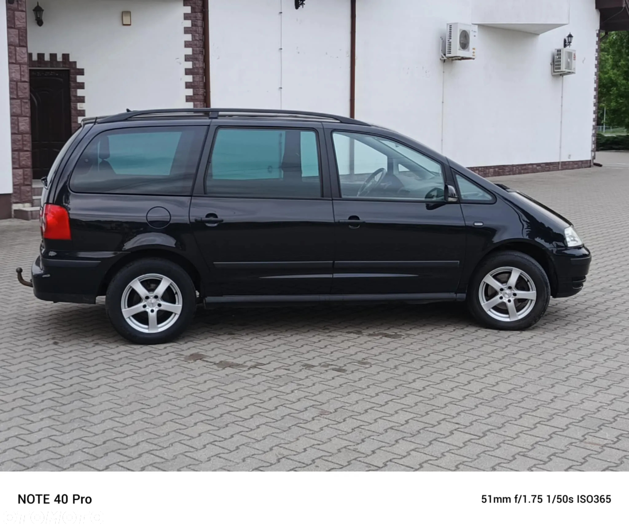 Volkswagen Sharan 1.9 TDI Highline - 26
