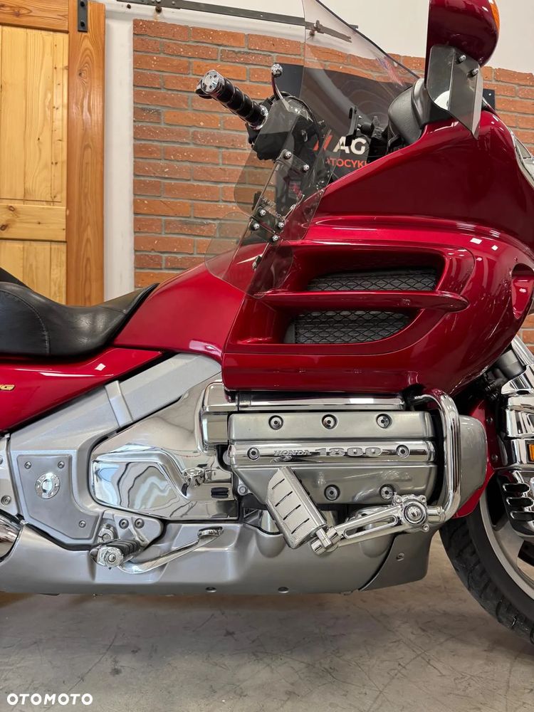 Honda GL - 9