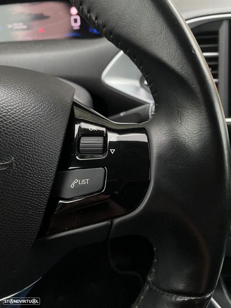 Peugeot 308 SW 1.5 BlueHDi Allure Pack - 19