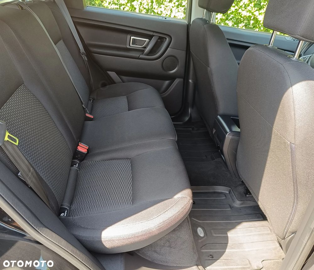 Land Rover Discovery Sport TD4 Dynamic - 17