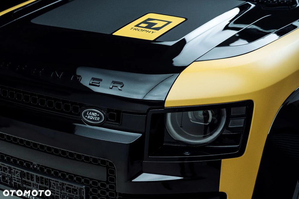 Land Rover Defender 3.0 D250 mHEV S - 6