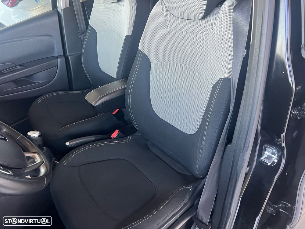 Renault Captur 0.9 TCE Exclusive - 29