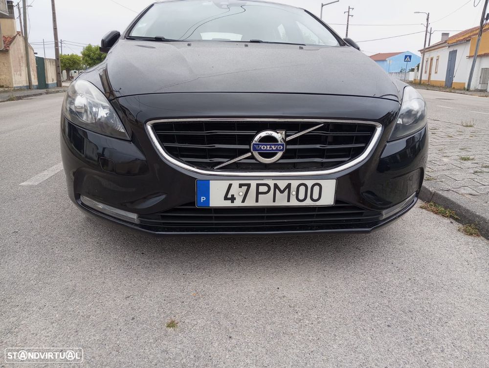 Volvo V40 1.6 D2 R-Design Summum - 15