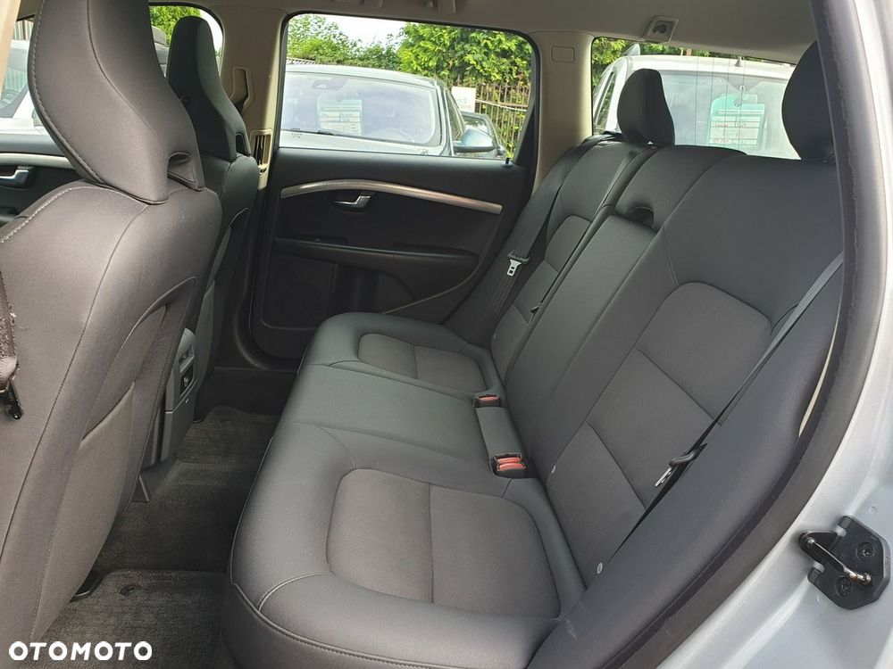 Volvo V70 - 16