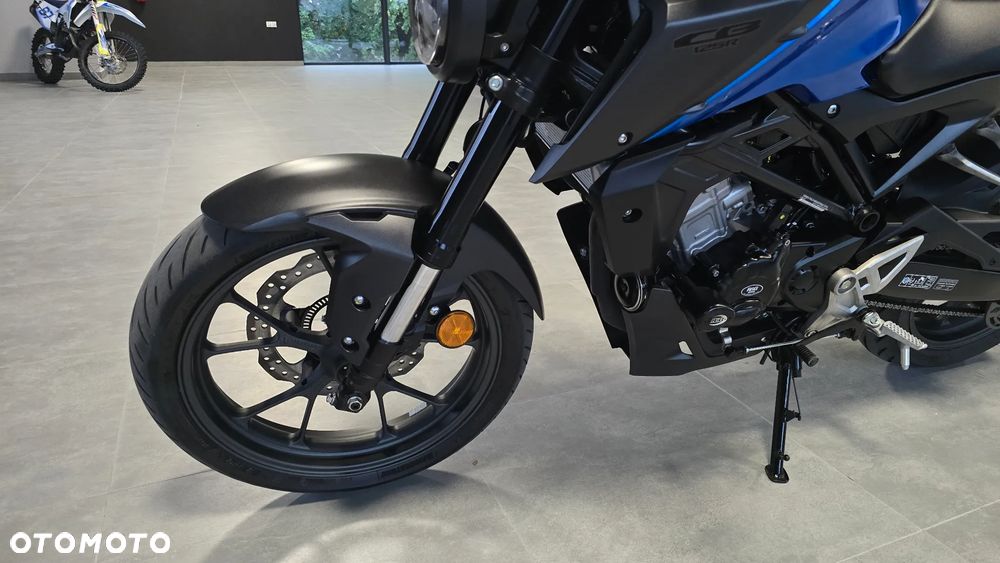 Honda CB - 4