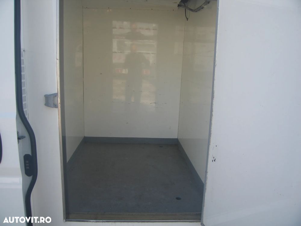Peugeot BOXER FRIG CARRIER , DOUA CAMERE FRIGORIFICE , PRIZA 220 - 30