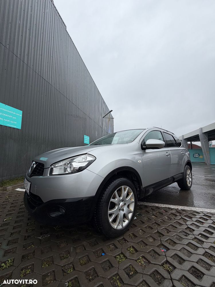 Nissan Qashqai+2 - 4