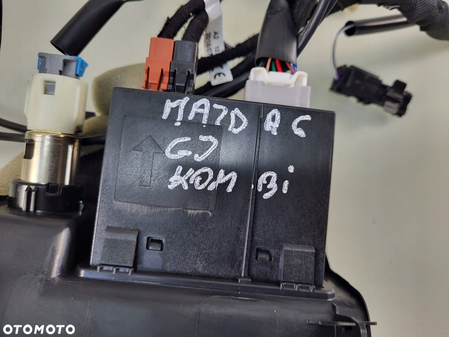MAZDA 6 III GL GJ 2gi LIFT CZYTNIK PORT ZŁĄCZE USB JACK KART SD MAPA 18r- - 13