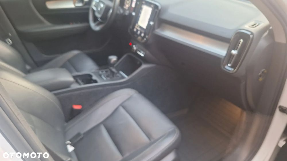 Volvo XC 40 T3 Inscription - 20