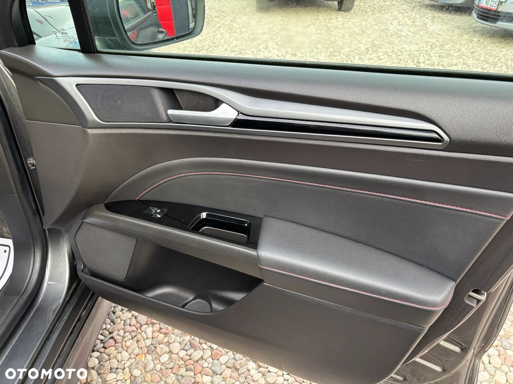 Ford Mondeo 2.0 TDCi ST-Line PowerShift - 21