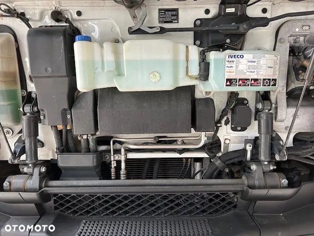 Iveco 150E22 Myjka pojazd do mycia i dezynfekcji pojemników na odpady / śmieci FARID - 22