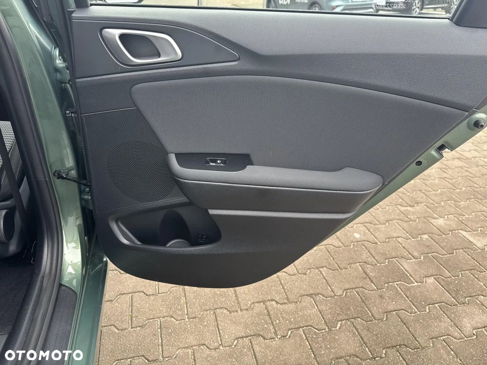 Kia Ceed 1.5 T-GDI M DCT - 21