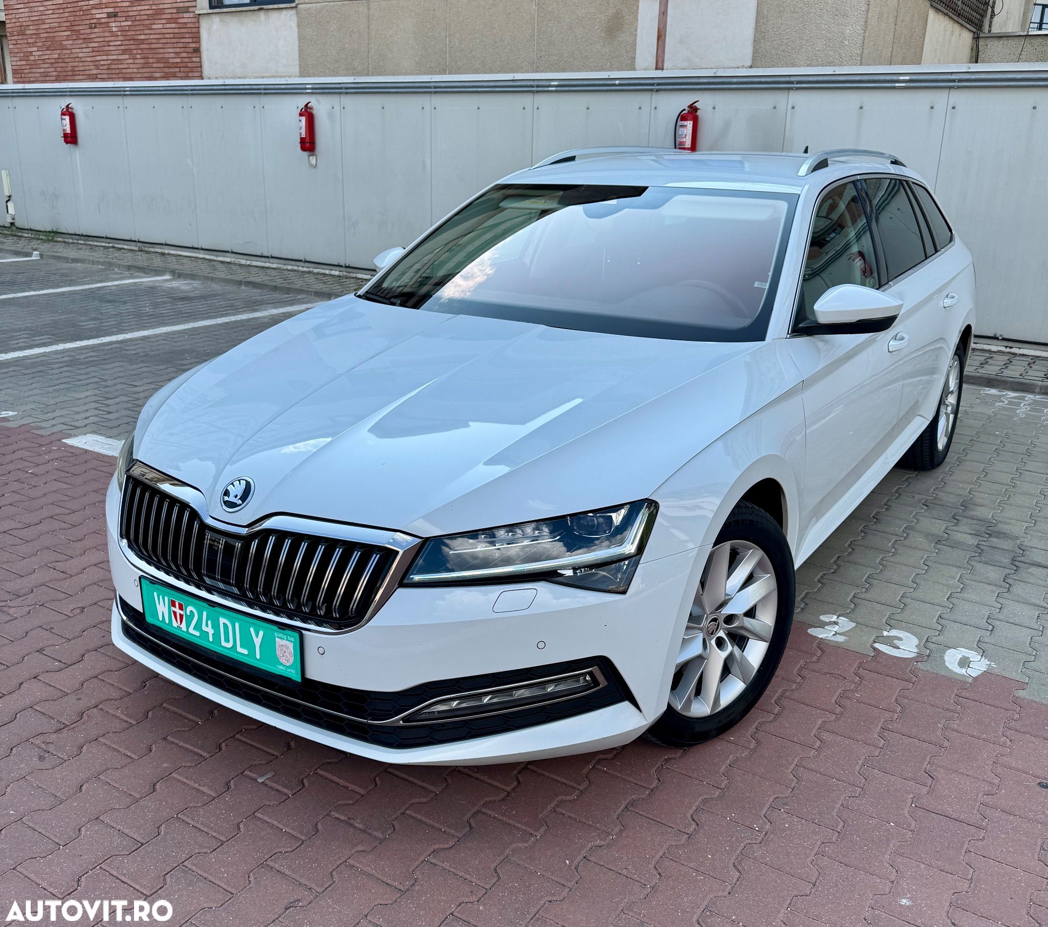 Skoda Superb 2.0 TDI 150 CP DSG Selection - 1