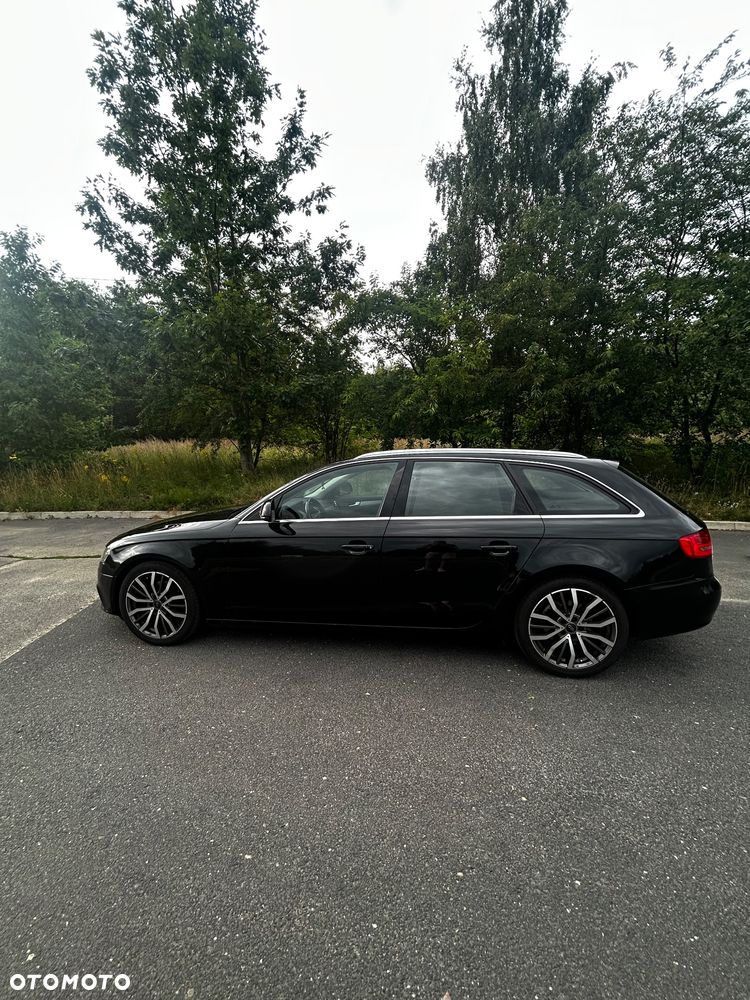 Audi A4 Avant 2.0 TDI Quattro - 23