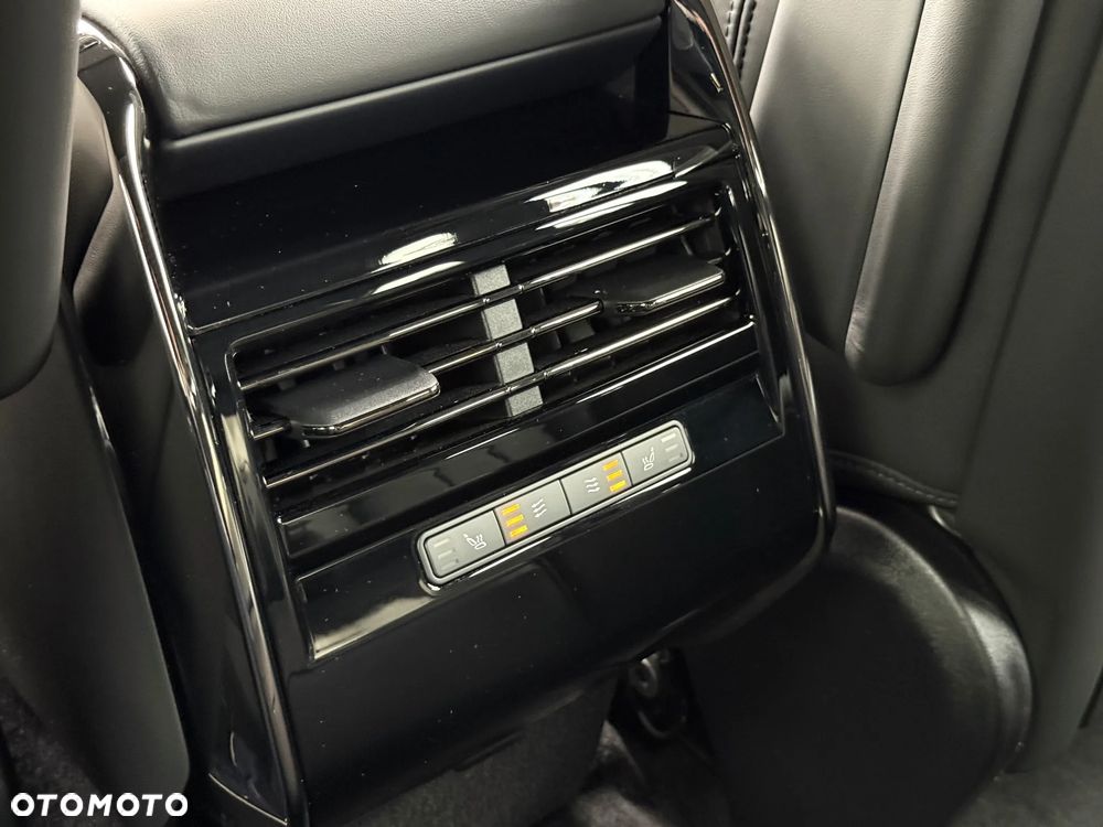Land Rover Range Rover Sport D300 Dynamic SE - 10