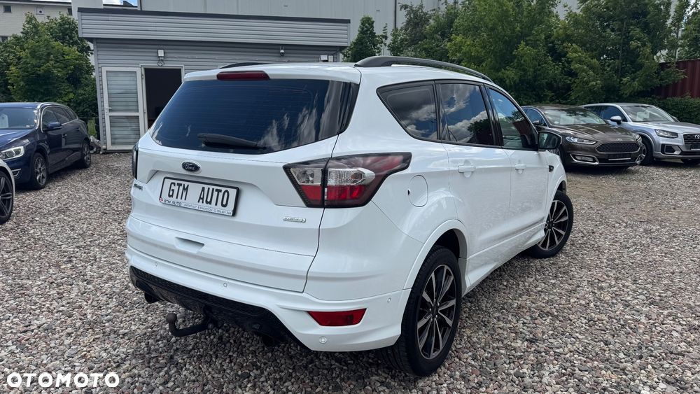 Ford Kuga 1.5 EcoBoost 2x4 ST-Line - 16
