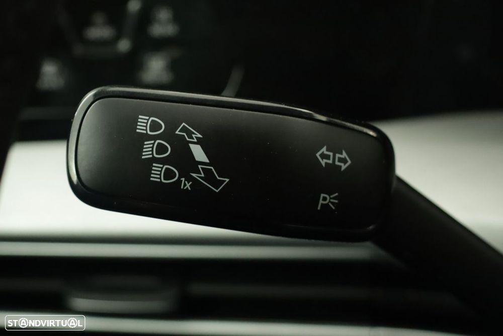 VW Golf 1.5 TSI e-Hybrid Life DSG - 17