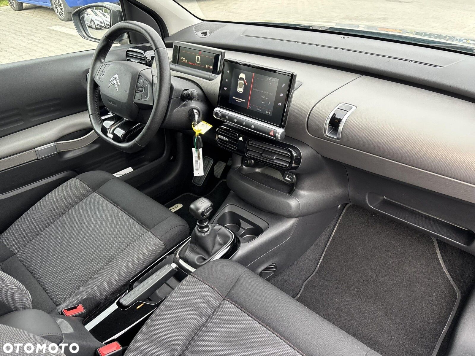 Citroën C4 Cactus - 15