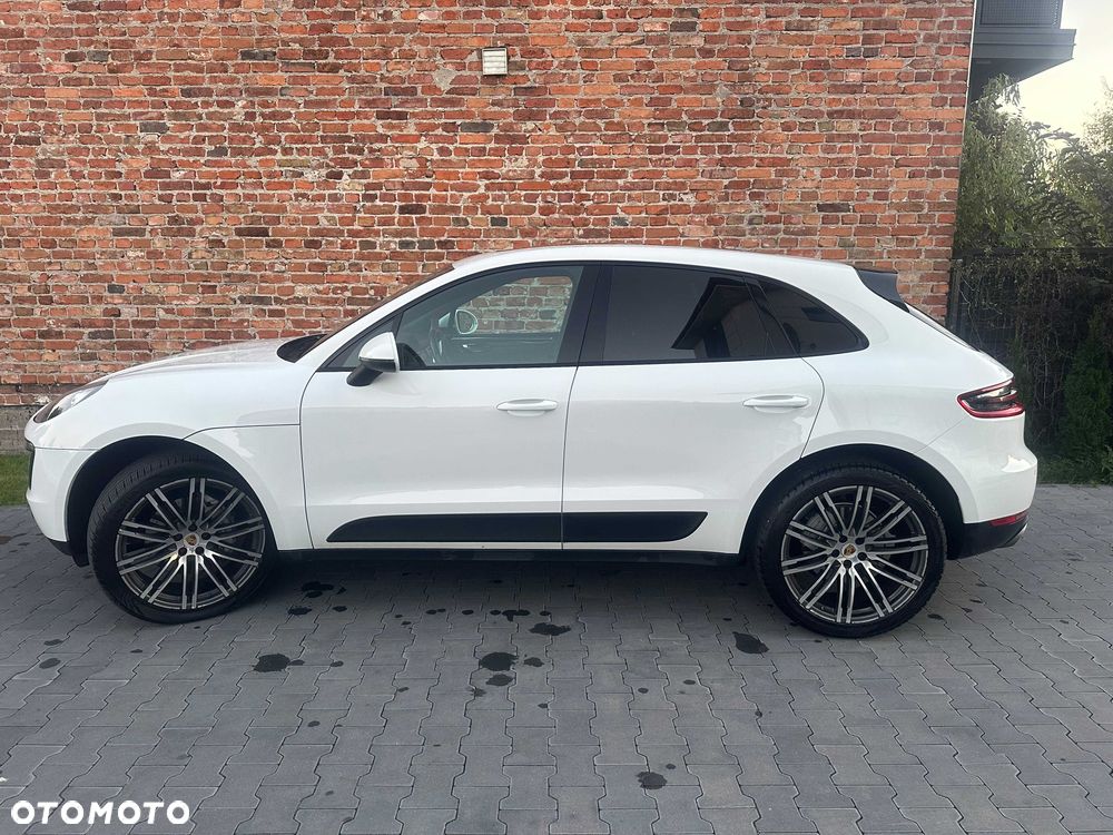 Porsche Macan - 3