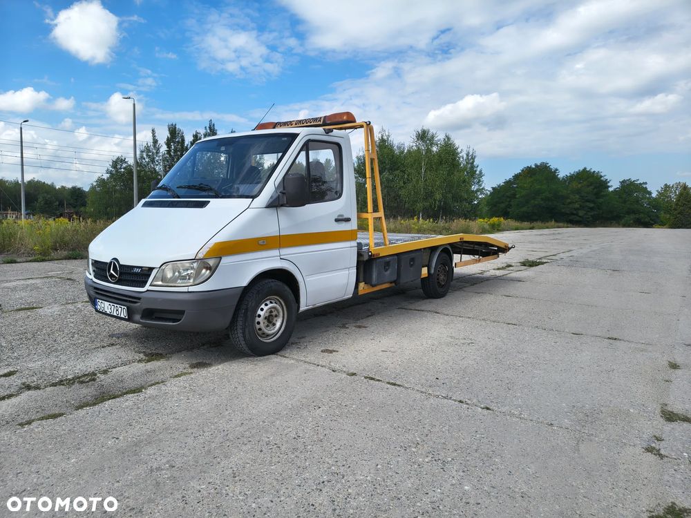 Mercedes-Benz Sprinter - 3