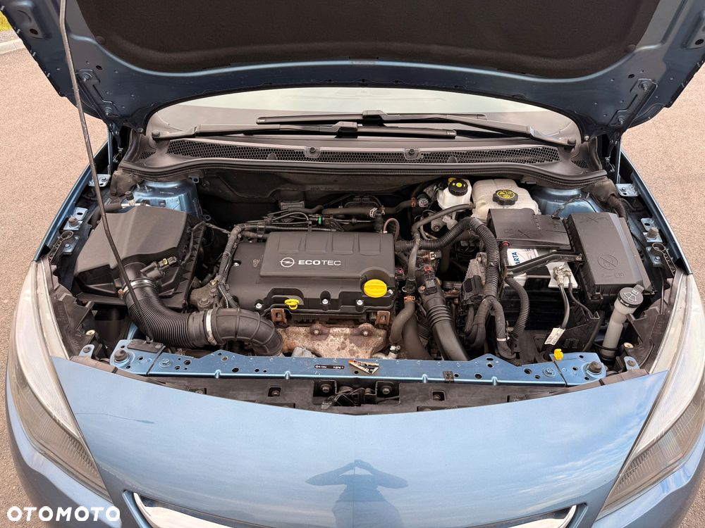 Opel Astra 1.4 Turbo - 34