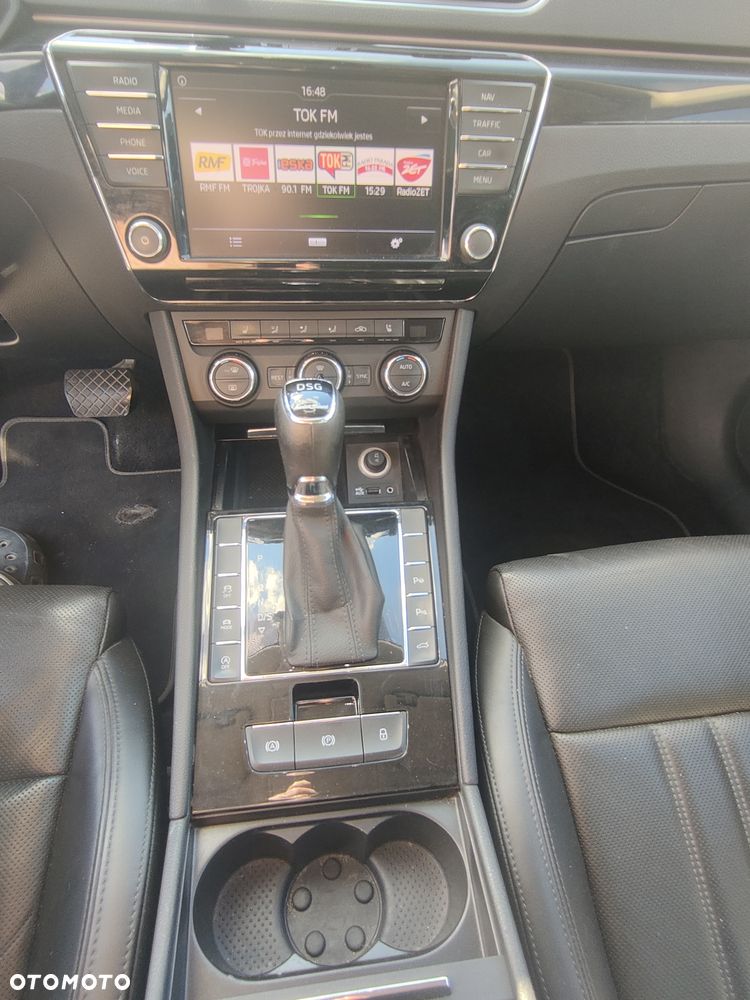 Skoda Superb 2.0 TDI 4x4 L&K DSG - 20