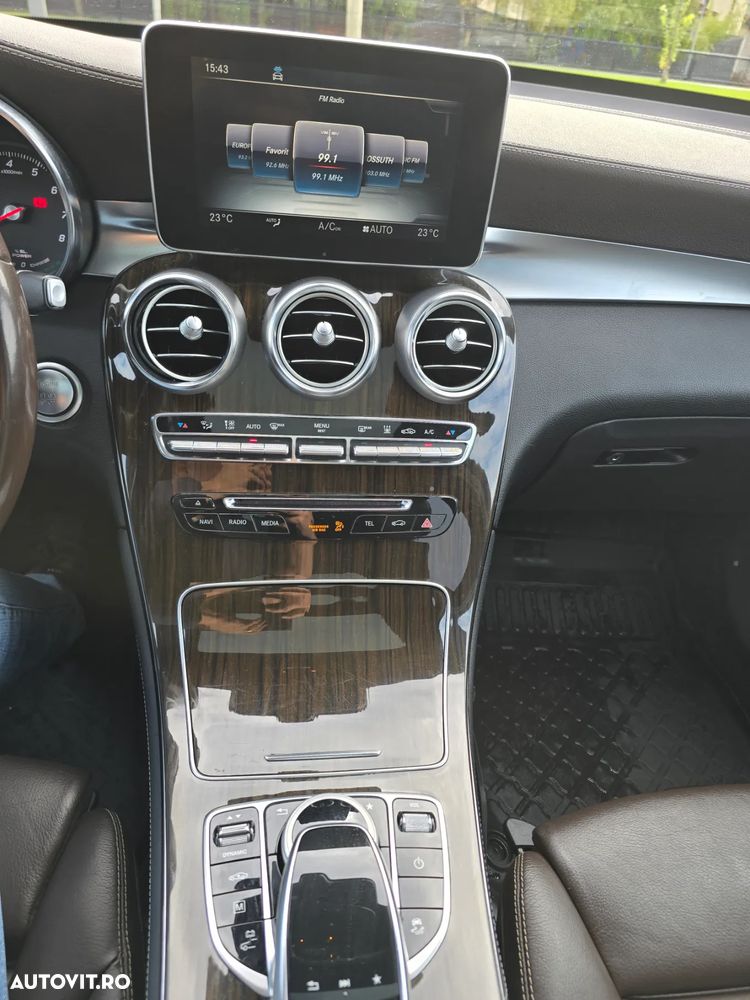 Mercedes-Benz GLC - 13