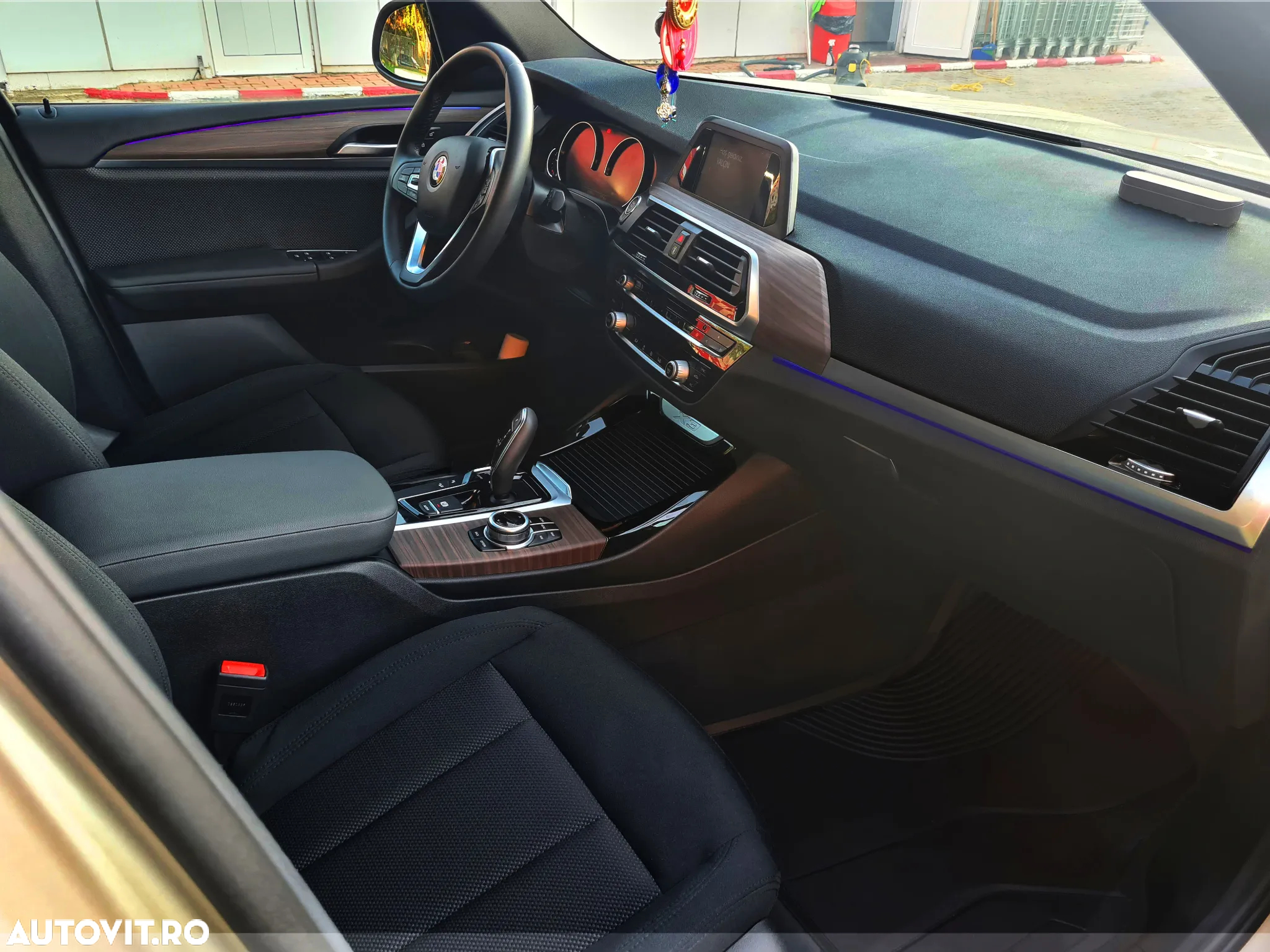 BMW X3 xDrive20i Aut. - 11