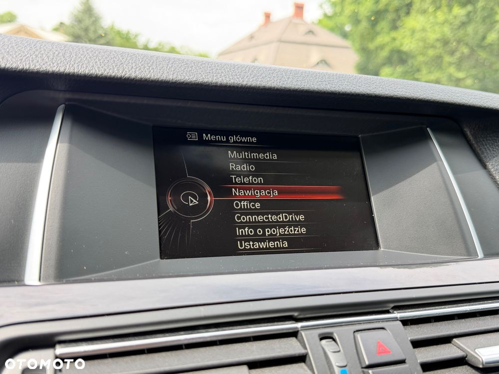 BMW Seria 5 520d - 22