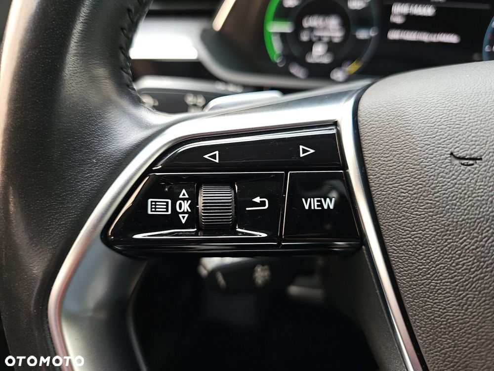 Audi e-tron - 16