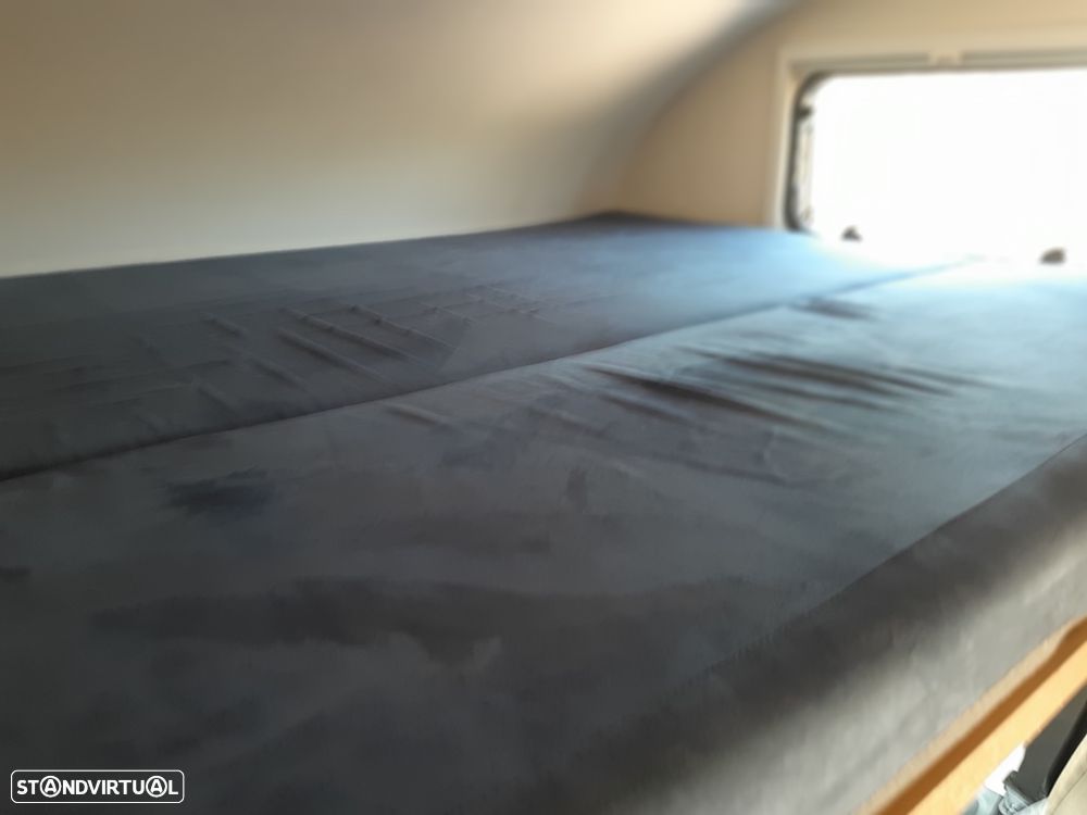 Ford Transit 2.2 TDCI - ROLLER TEAM ZEFIRO 291 TL - 4 LUGARES - 6 DORMIDAS - 18