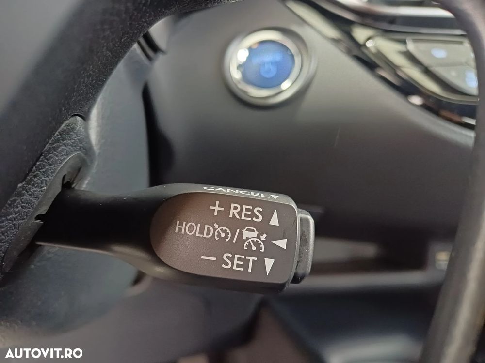 Toyota C-HR 1.8 HSD 122 CP 4x2 CVT C-enter - 11