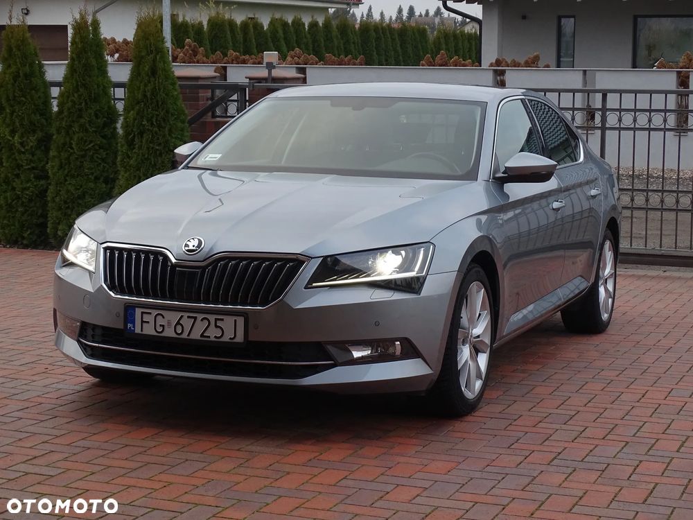 Skoda Superb 1.5 TSI ACT Ambition - 2