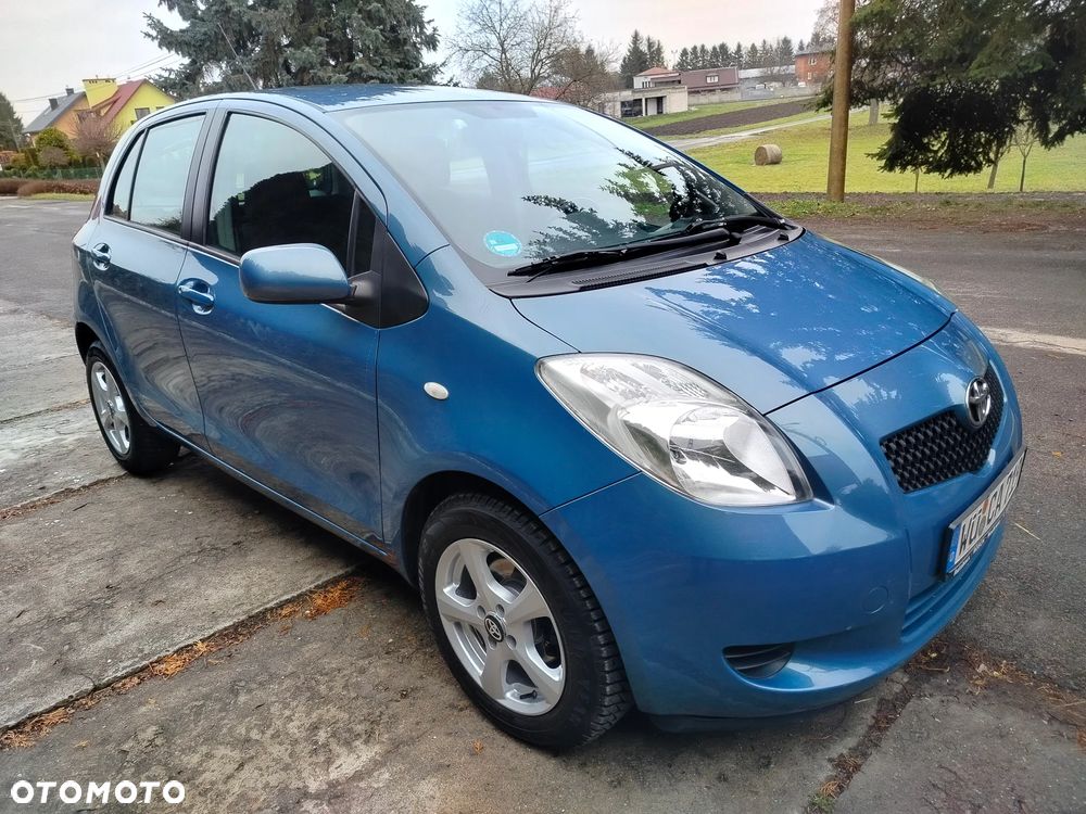 Toyota Yaris 1.3 VVT-i Cool - 5