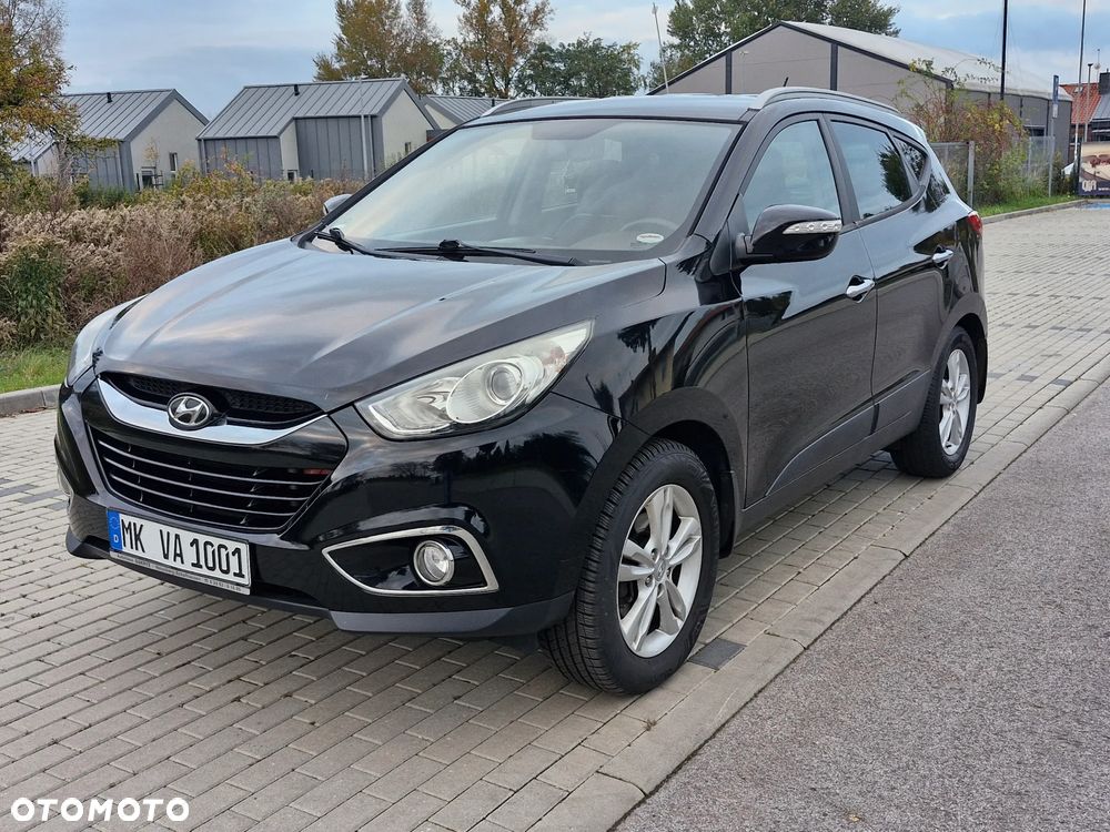 Hyundai ix35 2.0 CRDi 4WD Fifa World Cup Gold Edition - 1